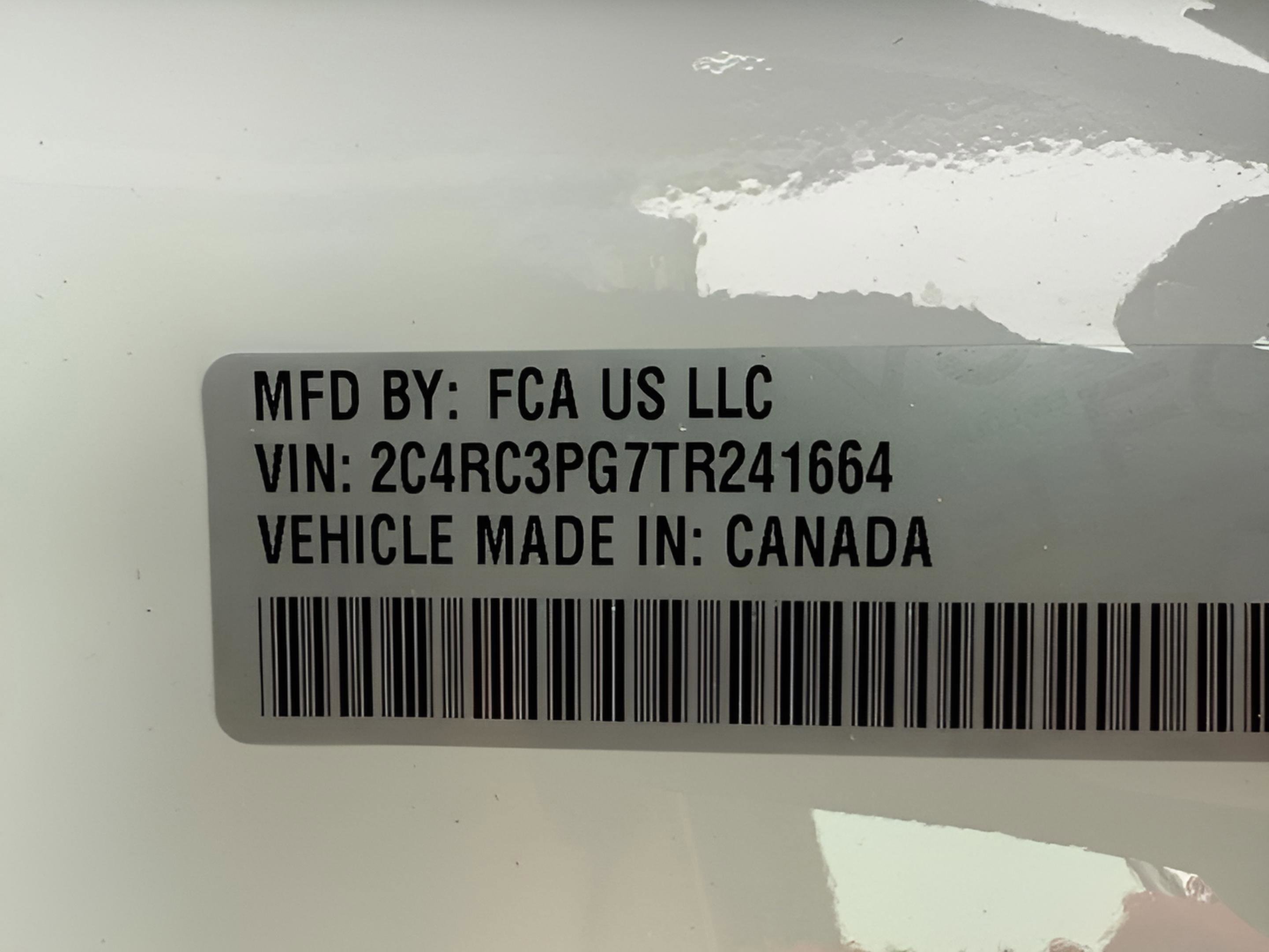 New 2026 Chrysler Pacifica Pinnacle image 29