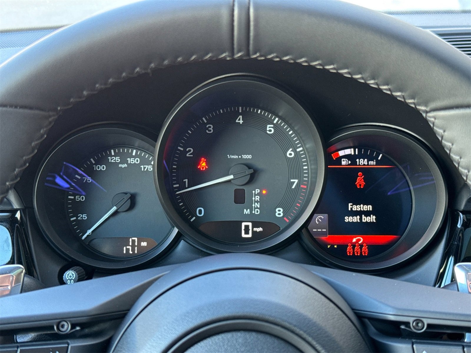 New 2026 Porsche Macan image 27