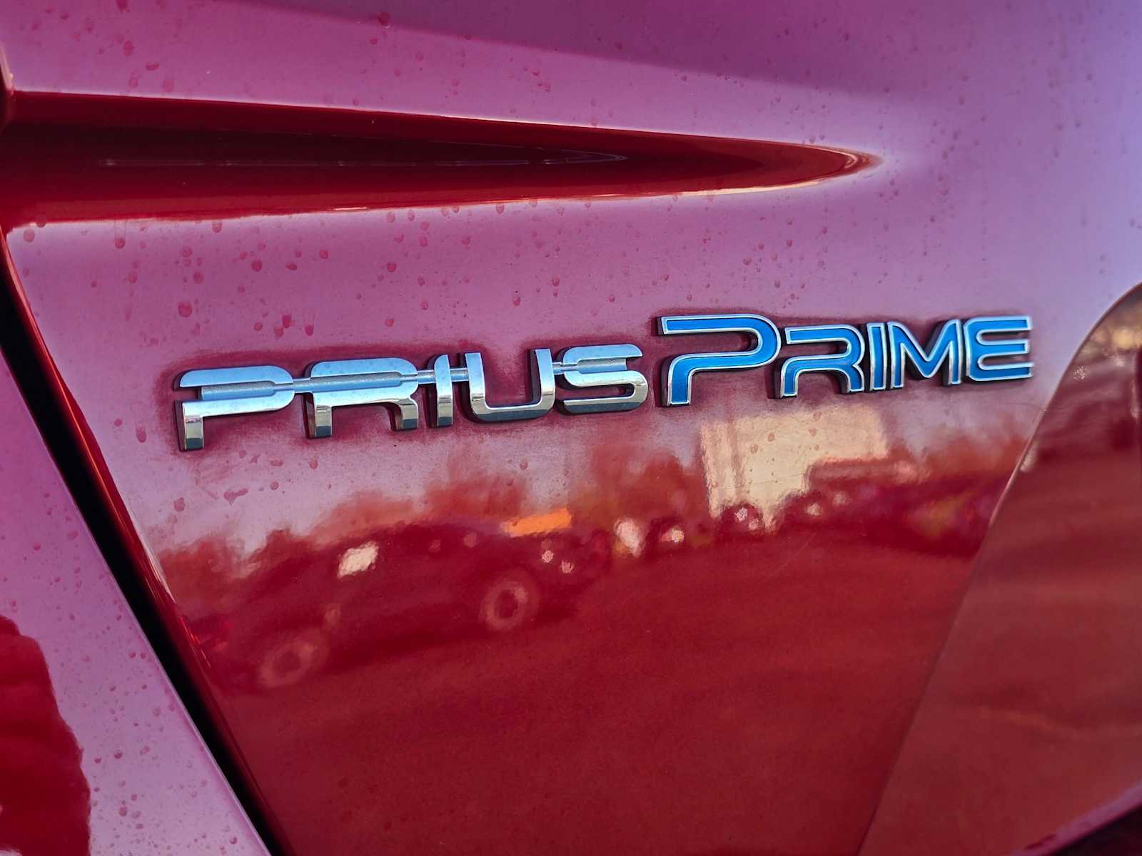 Certified 2021 Toyota Prius Prime XLE image 17