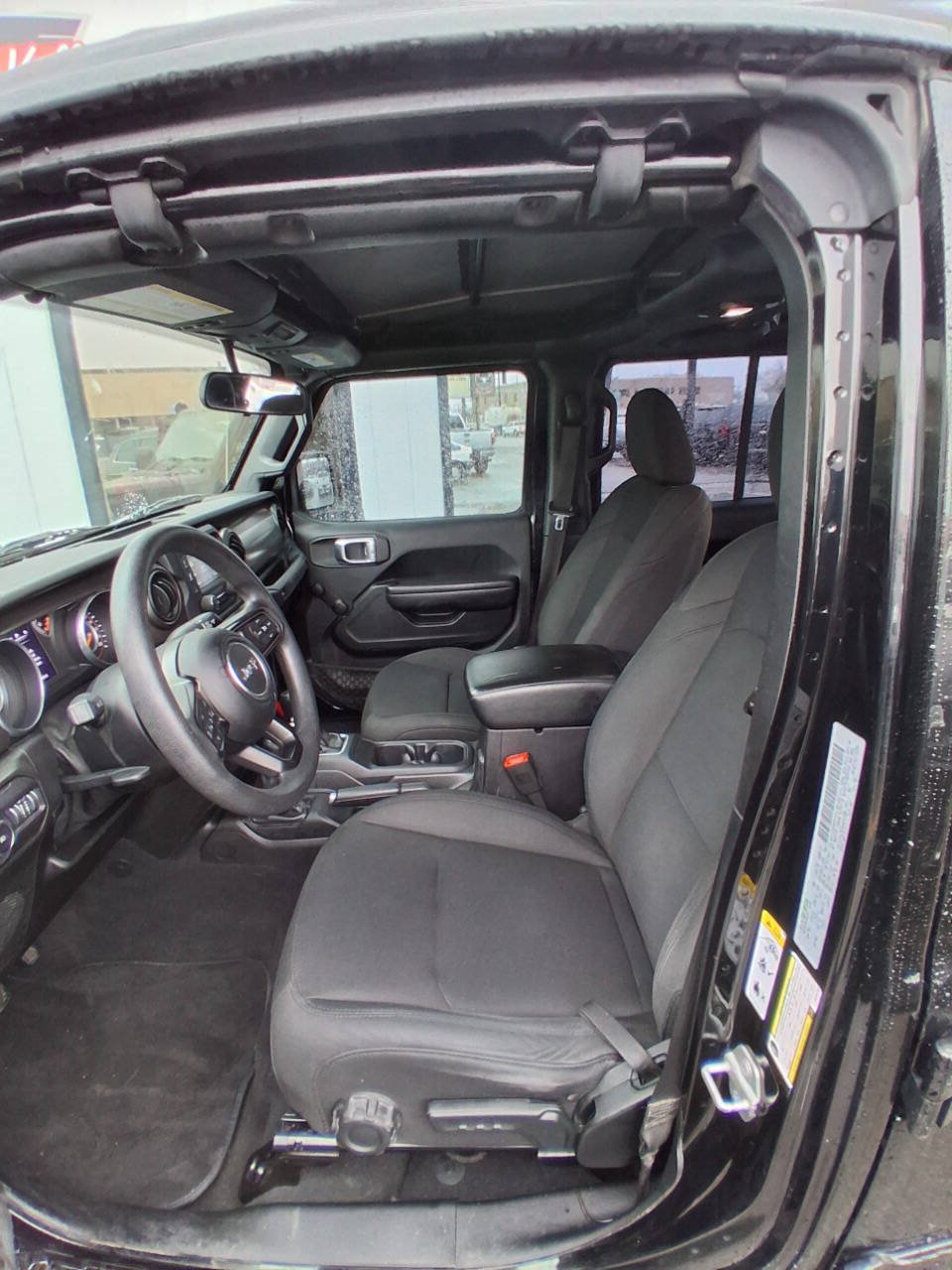 Used 2018 Jeep Wrangler Unlimited Sport AWD/4WD image 11