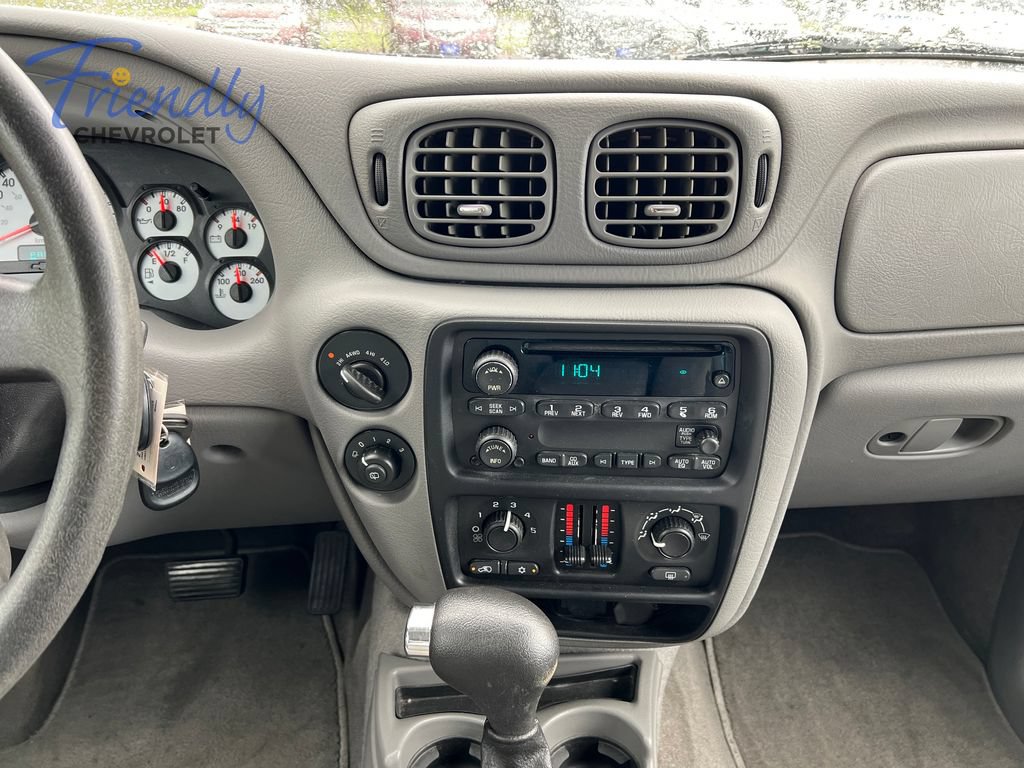 Used 2005 Chevrolet TrailBlazer LS w/ LS Preferred Equipment Group AWD/4WD image 15