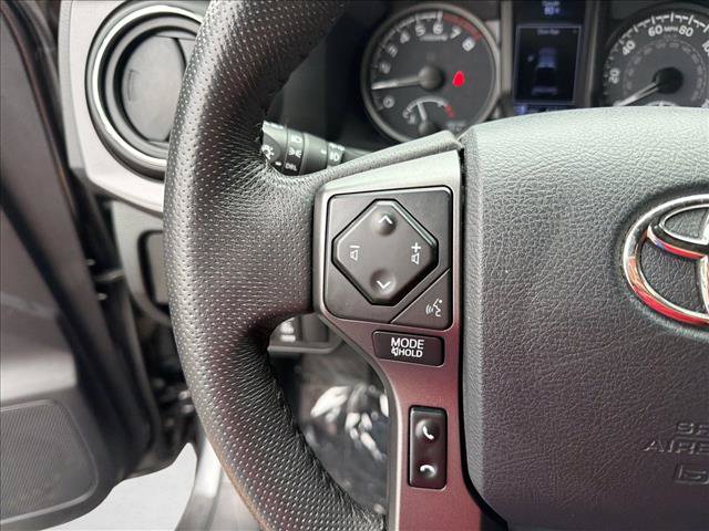 Used 2020 Toyota Tacoma TRD Off-Road AWD/4WD image 16