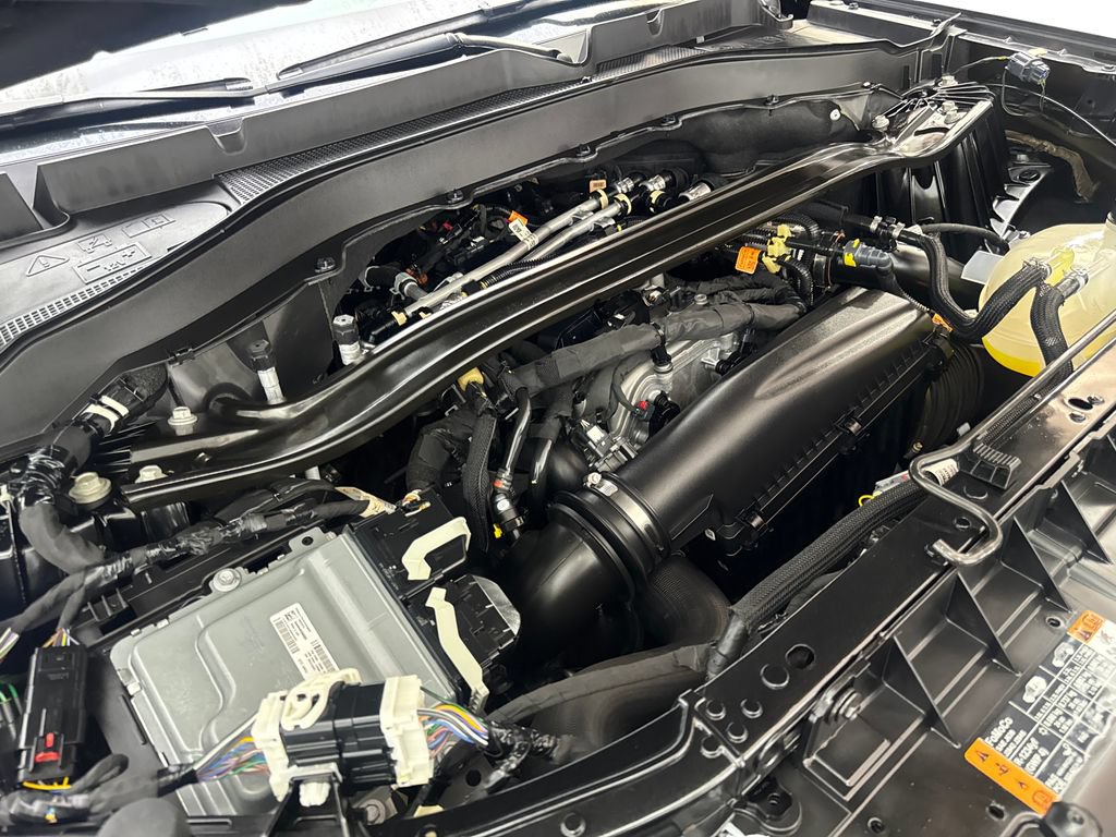 Used 2025 Ford Explorer ST-Line w/ Premium Package RWD image 79