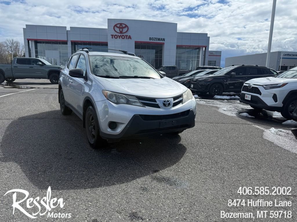 Used 2013 Toyota RAV4 LE image 1