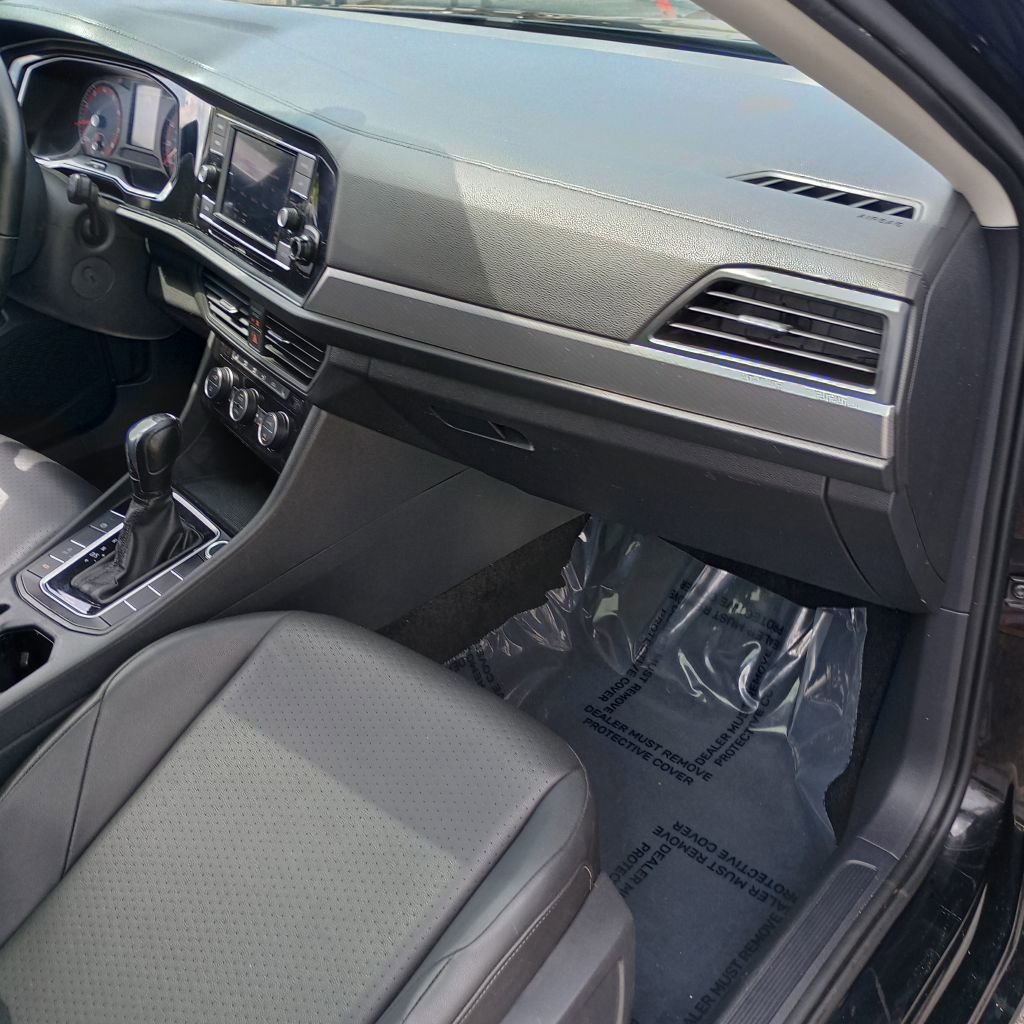 Used 2019 Volkswagen Jetta SE image 22
