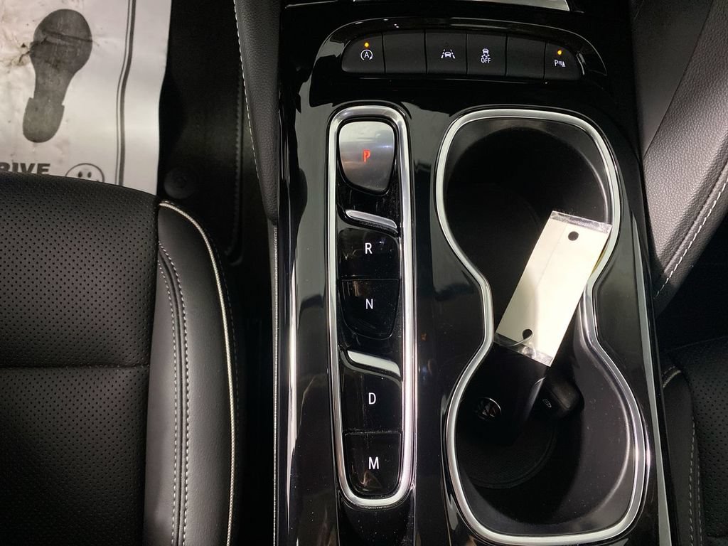 Certified 2023 Buick Envision Essence FWD image 19