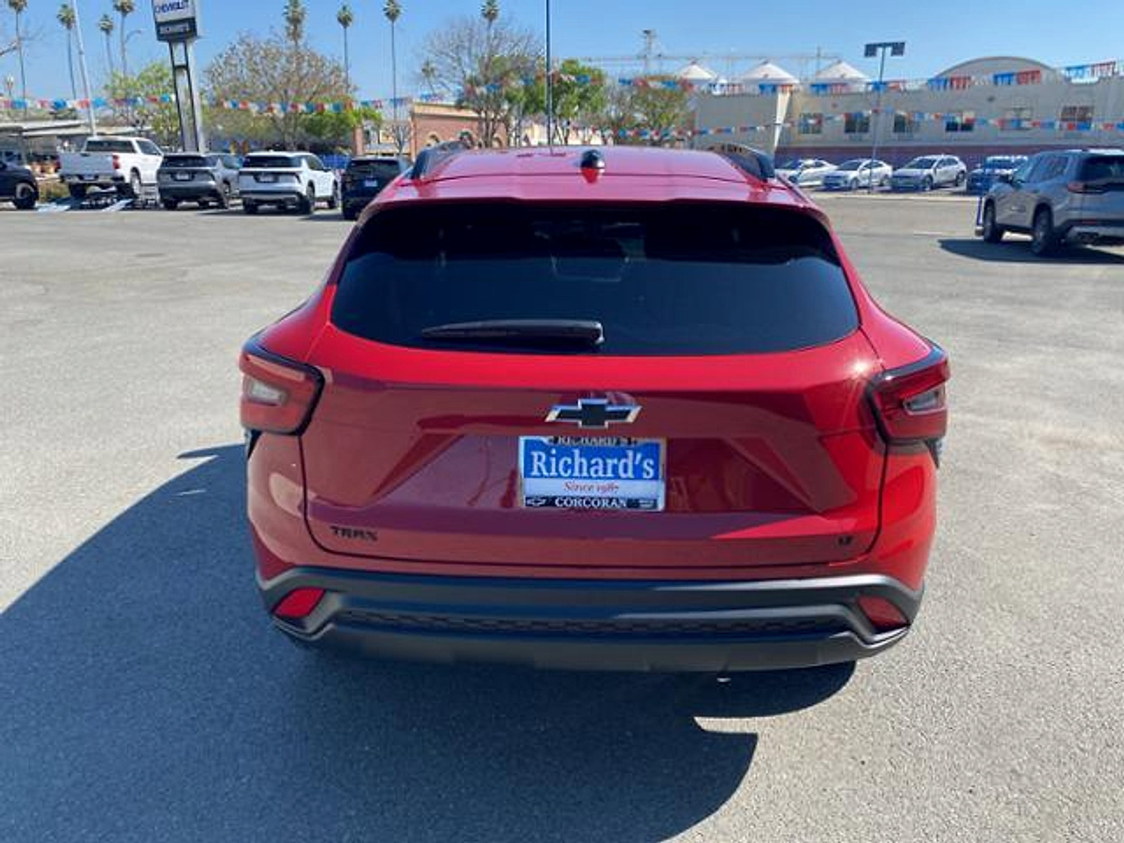 New 2026 Chevrolet Trax LT w/ Sunroof Package image 14