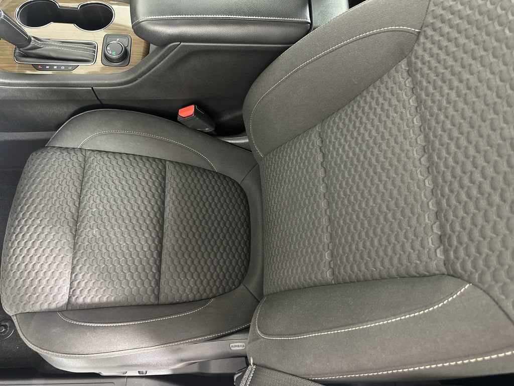 Used 2019 GMC Acadia SLE w/ Driver Alert Package I FWD image 23