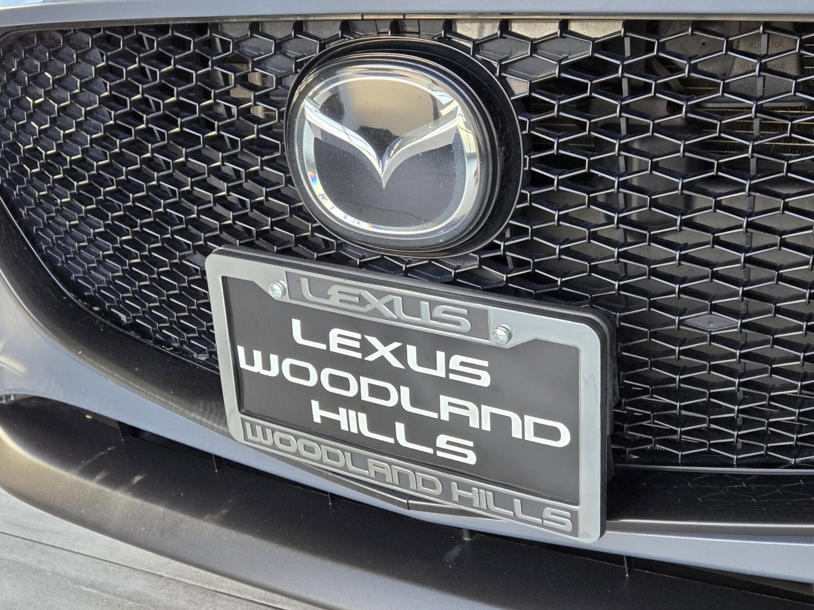 Used 2022 MAZDA MAZDA3 s image 6