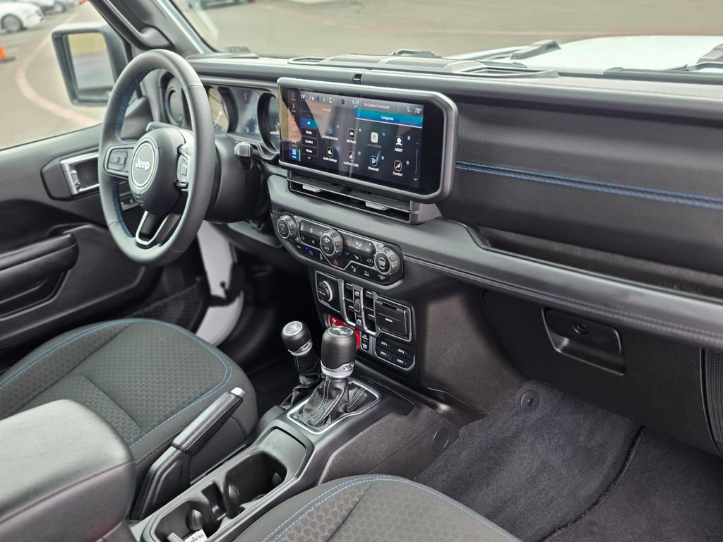 Used 2025 Jeep Wrangler Unlimited Rubicon 4xe w/ Safety Group image 9