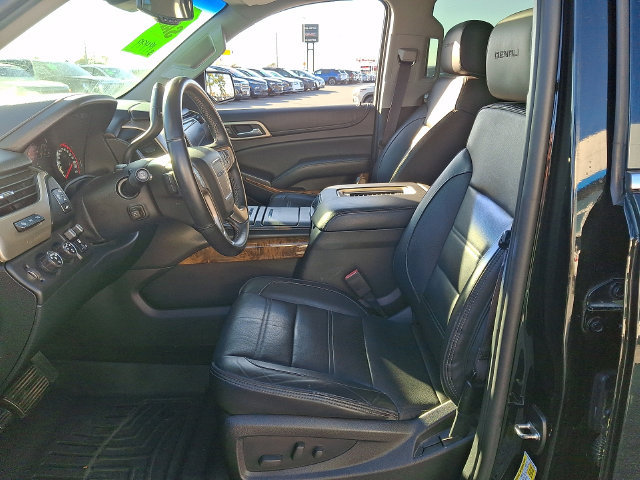 Used 2016 GMC Yukon XL Denali w/ Open Road Package AWD/4WD image 13