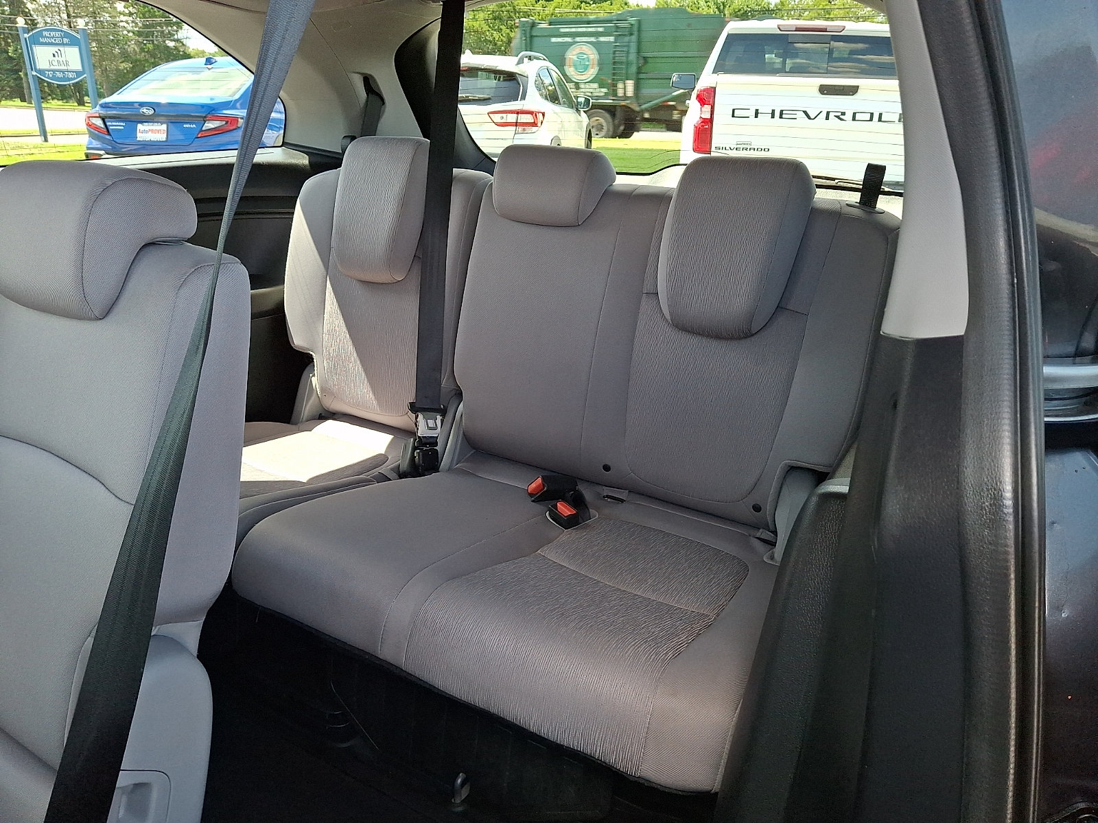 Used 2018 Honda Odyssey EX image 10