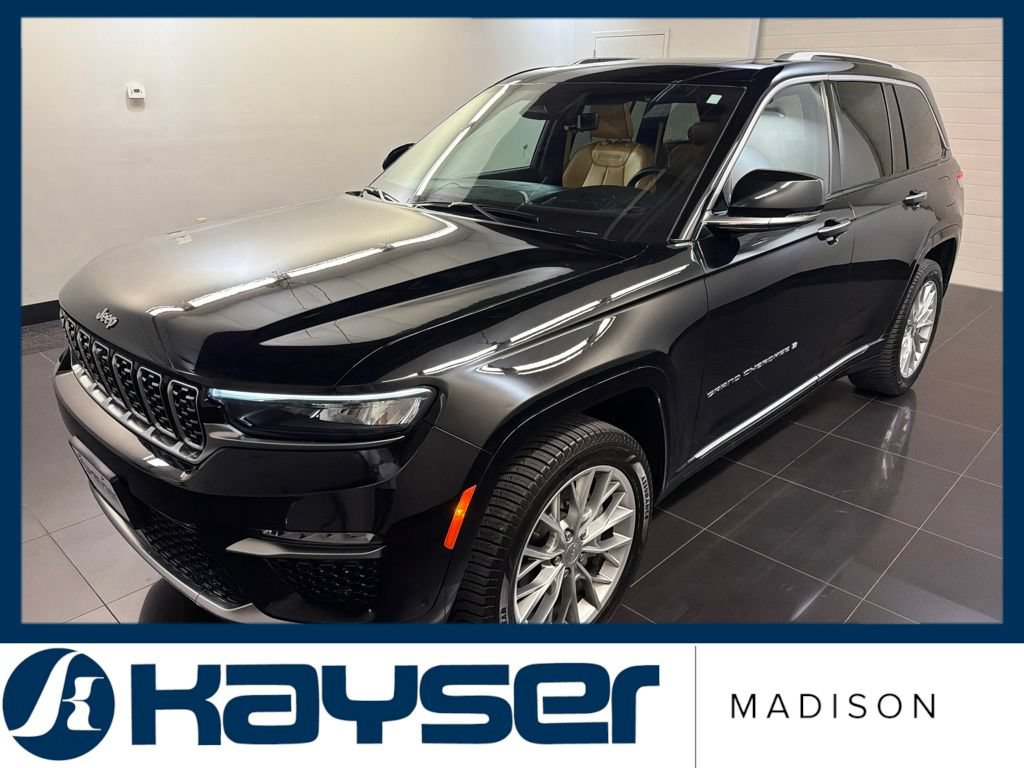 Used 2023 Jeep Grand Cherokee Summit w/ Adv Protech Group IV AWD/4WD image 3