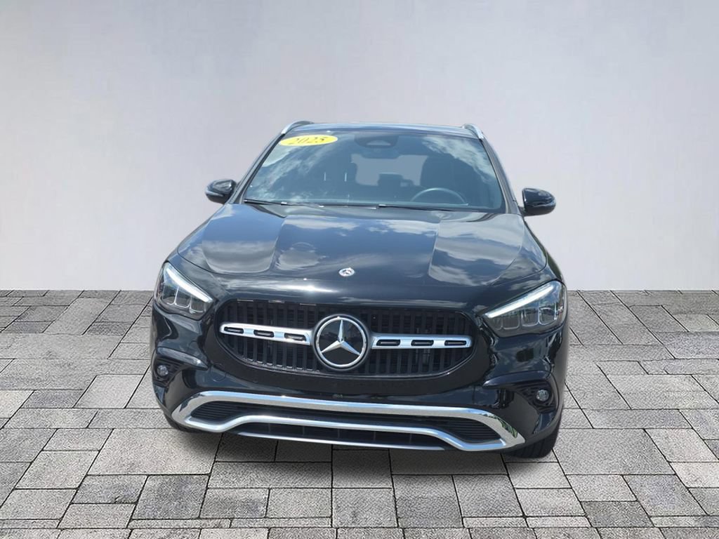 Certified 2025 Mercedes-Benz GLA 250 image 2