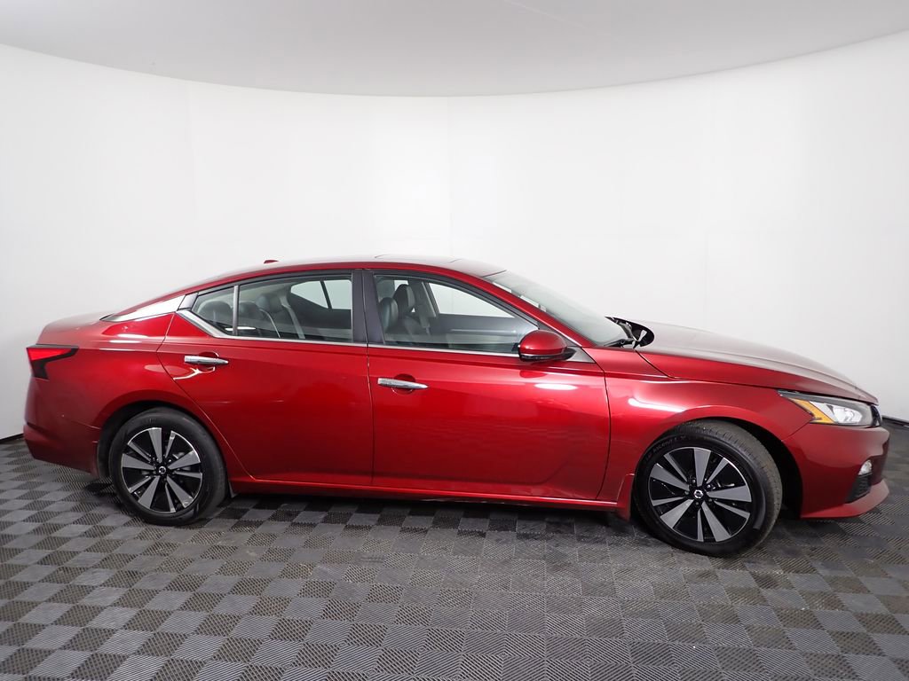 Used 2021 Nissan Altima 2.5 SV w/ SV Premium Package FWD image 20