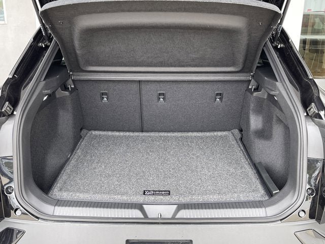 New 2025 Volkswagen ID.4 Pro RWD image 31