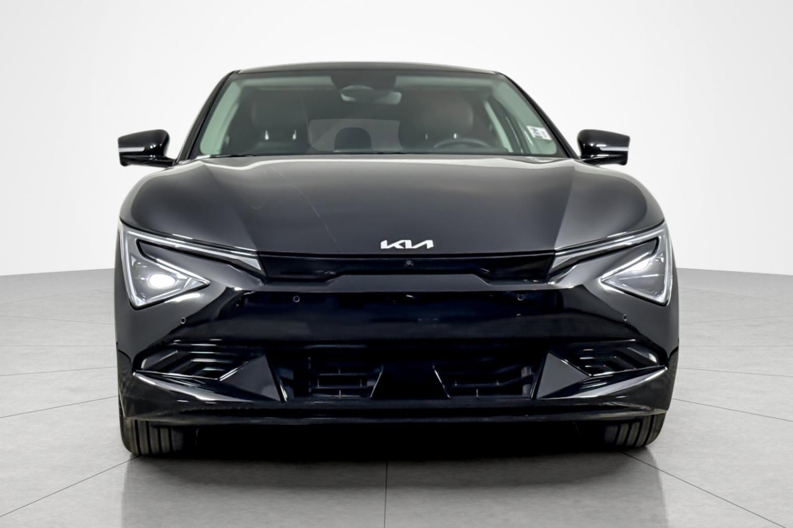 Used 2025 Kia EV6 Wind image 8