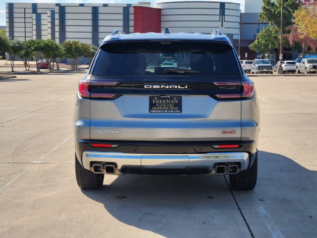 Used 2025 GMC Acadia Denali w/ Super Cruise Package FWD image 6