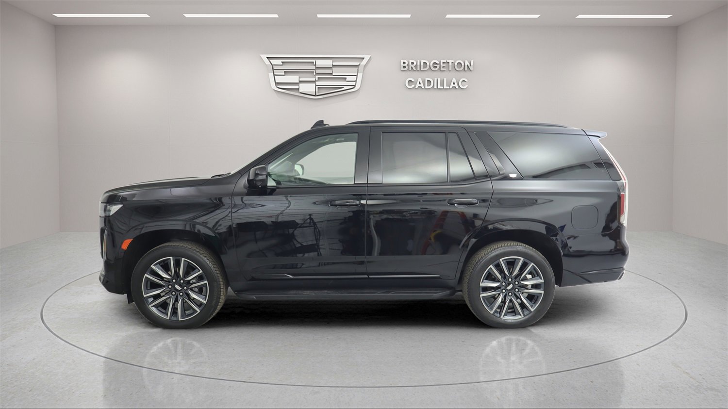 Used 2021 Cadillac Escalade Sport Platinum image 4