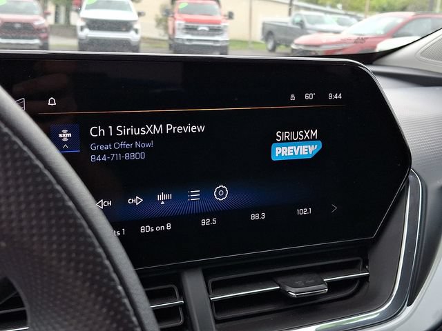 Used 2025 Chevrolet Trax LT FWD image 17