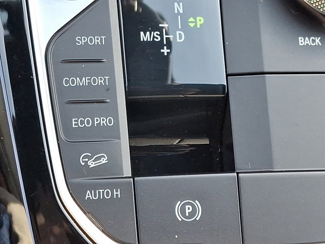 Certified 2023 BMW X4 xDrive30i w/ Premium Package image 29