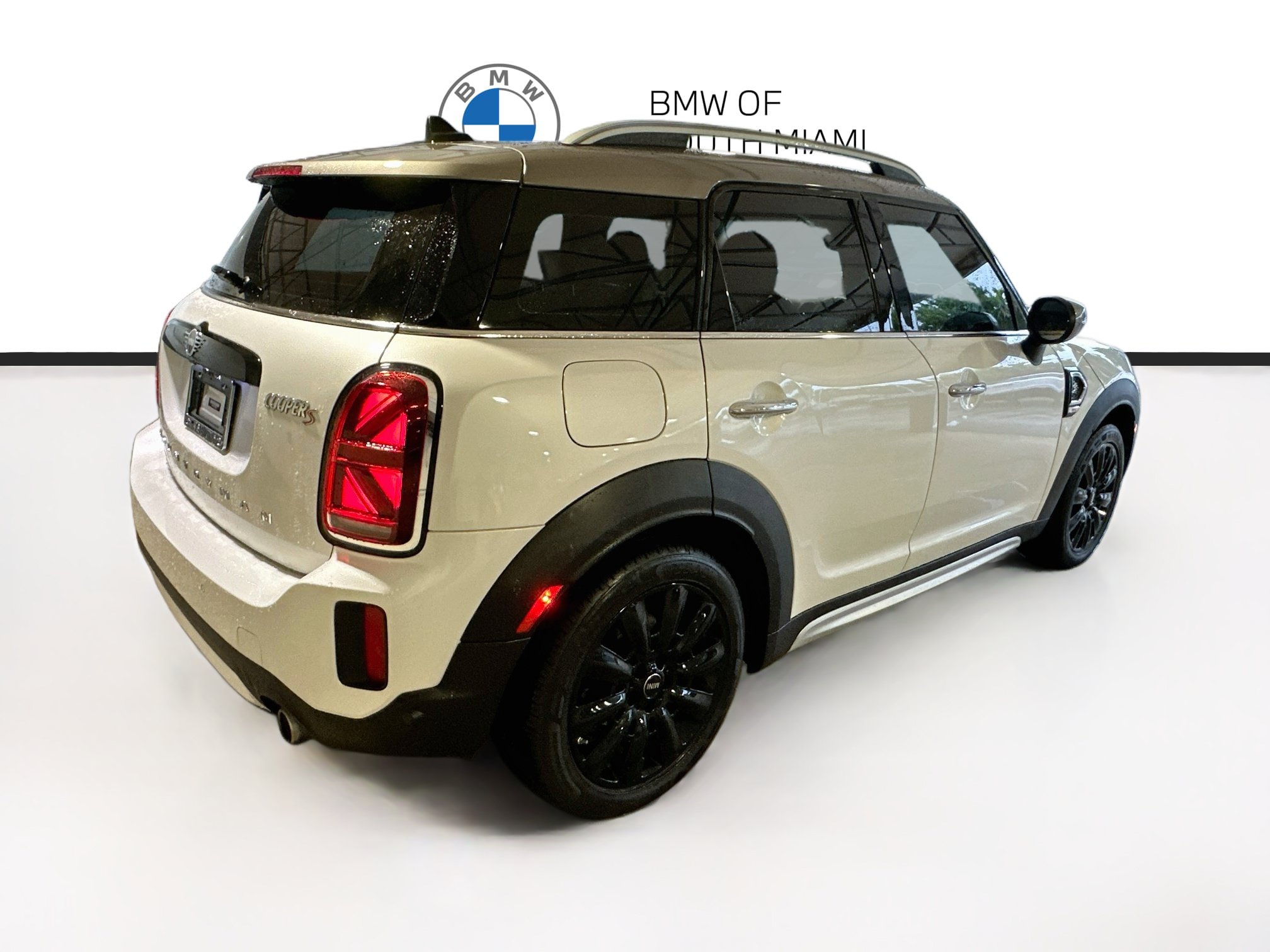 Certified 2024 MINI Cooper Countryman S FWD image 7