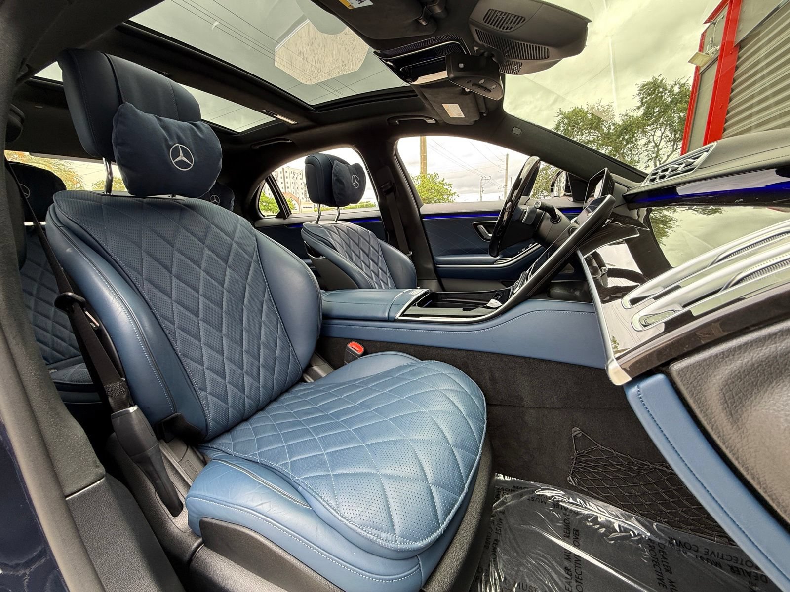 Used 2023 Mercedes-Benz S 580 4MATIC Sedan w/ Warmth & Comfort Package image 26
