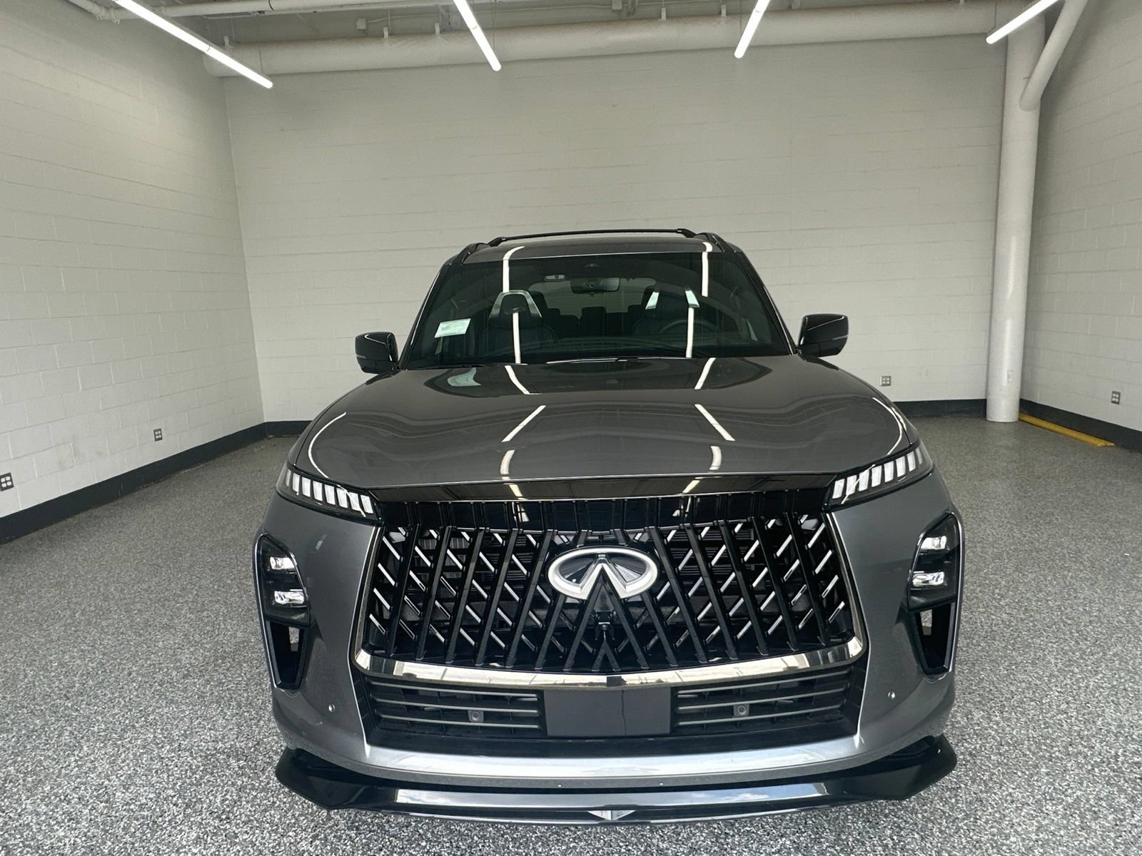 New 2027 INFINITI QX80 Sensory w/ Sport Exterior Package AWD/4WD image 5