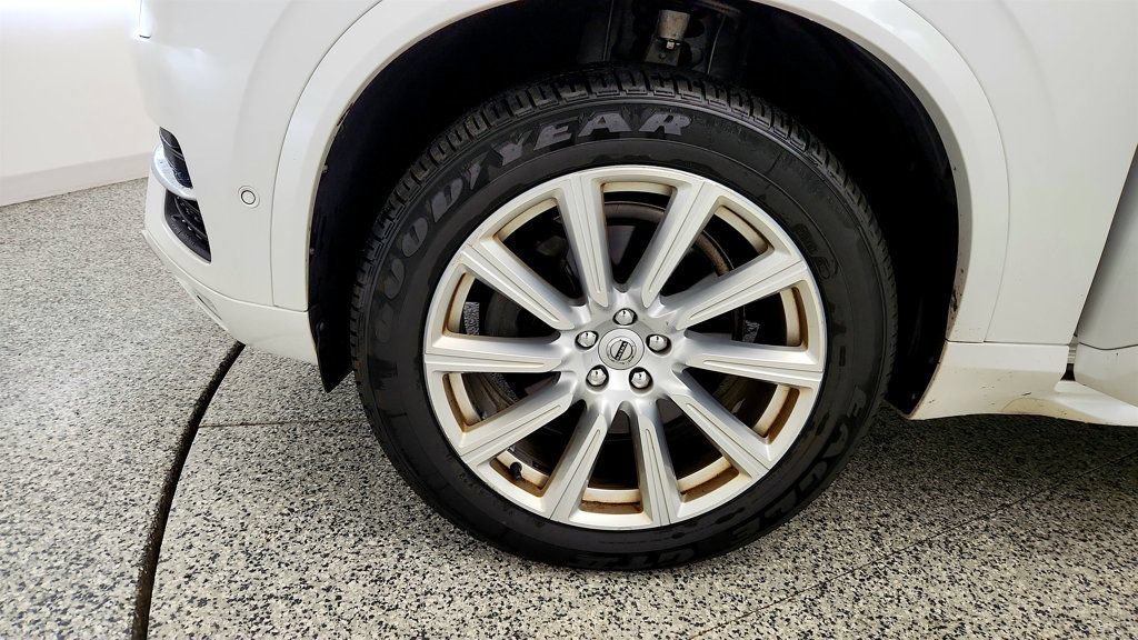 Used 2018 Volvo XC90 T6 Inscription w/ Convenience Package AWD/4WD image 9