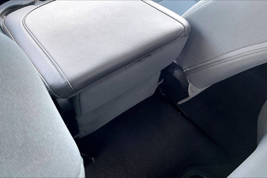 Used 2014 RAM 1500 Express image 33