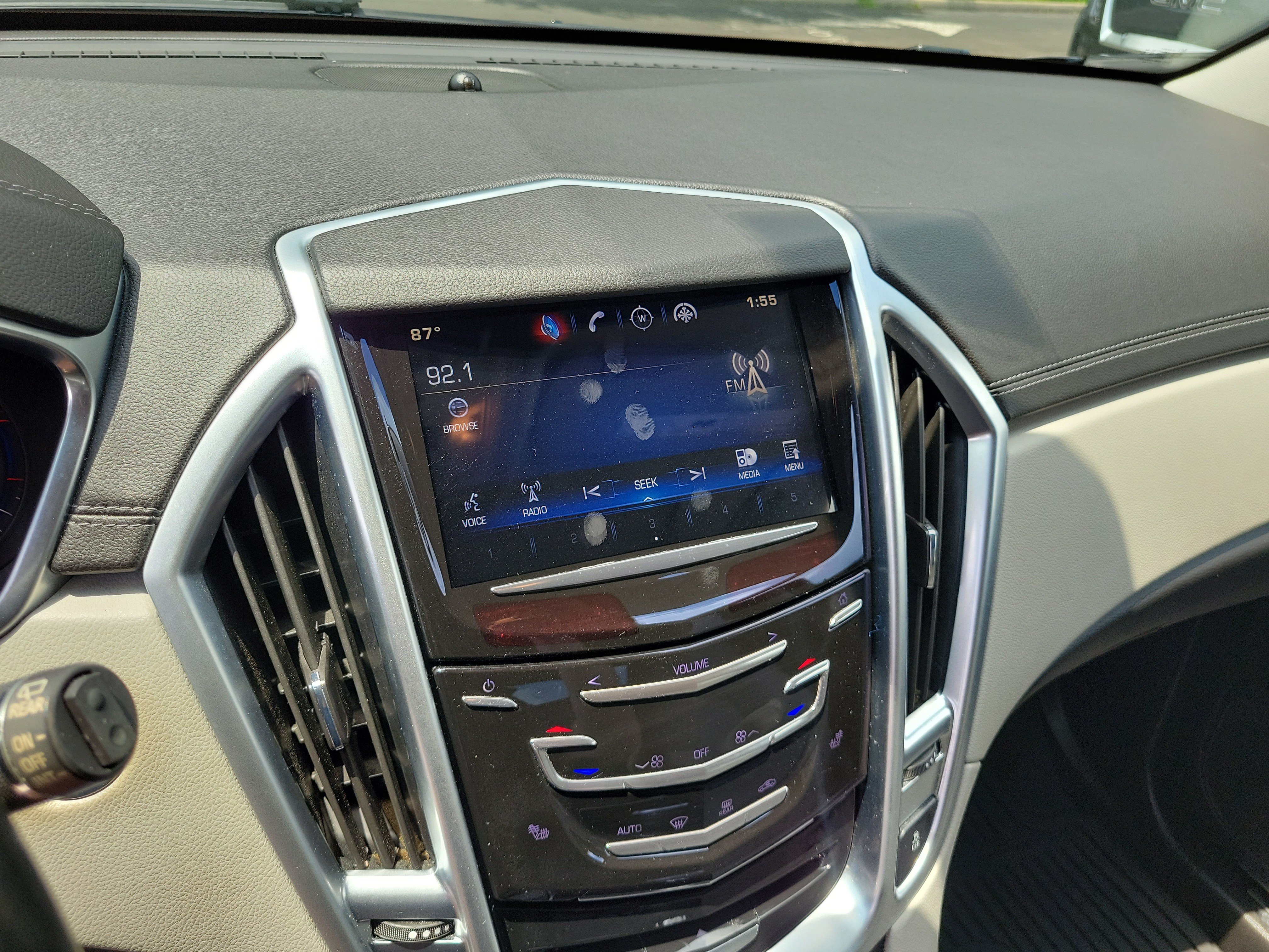 Used 2015 Cadillac SRX Performance w/ Driver Awareness Package FWD image 29