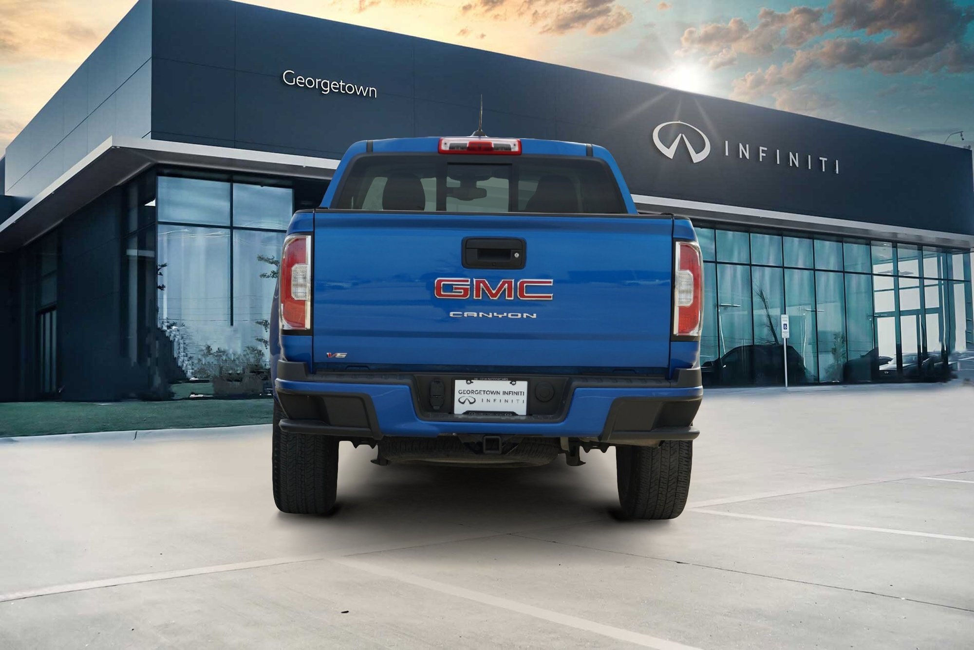 Used 2022 GMC Canyon Elevation w/ Trailering Package image 5