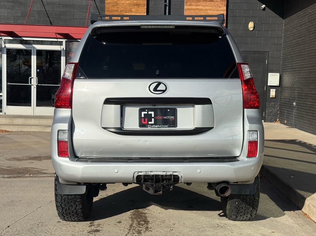 Used 2011 Lexus GX 460 image 15