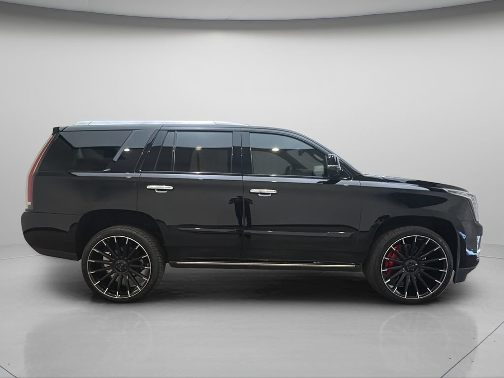 Used 2020 Cadillac Escalade Platinum AWD/4WD image 8