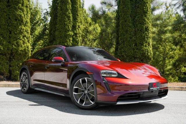 Used 2022 Porsche Taycan 4 Cross Turismo w/ Premium Package AWD/4WD image 5