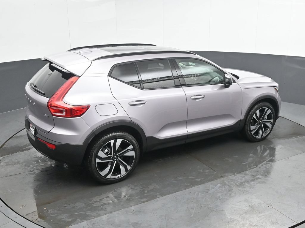 New 2026 Volvo XC40 B5 Ultra w/ Protection Package Premier AWD/4WD image 31