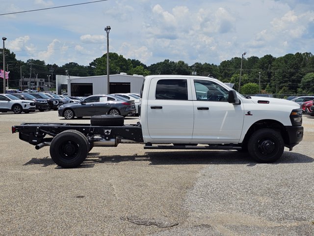 New 2026 RAM 3500 Tradesman AWD/4WD image 21