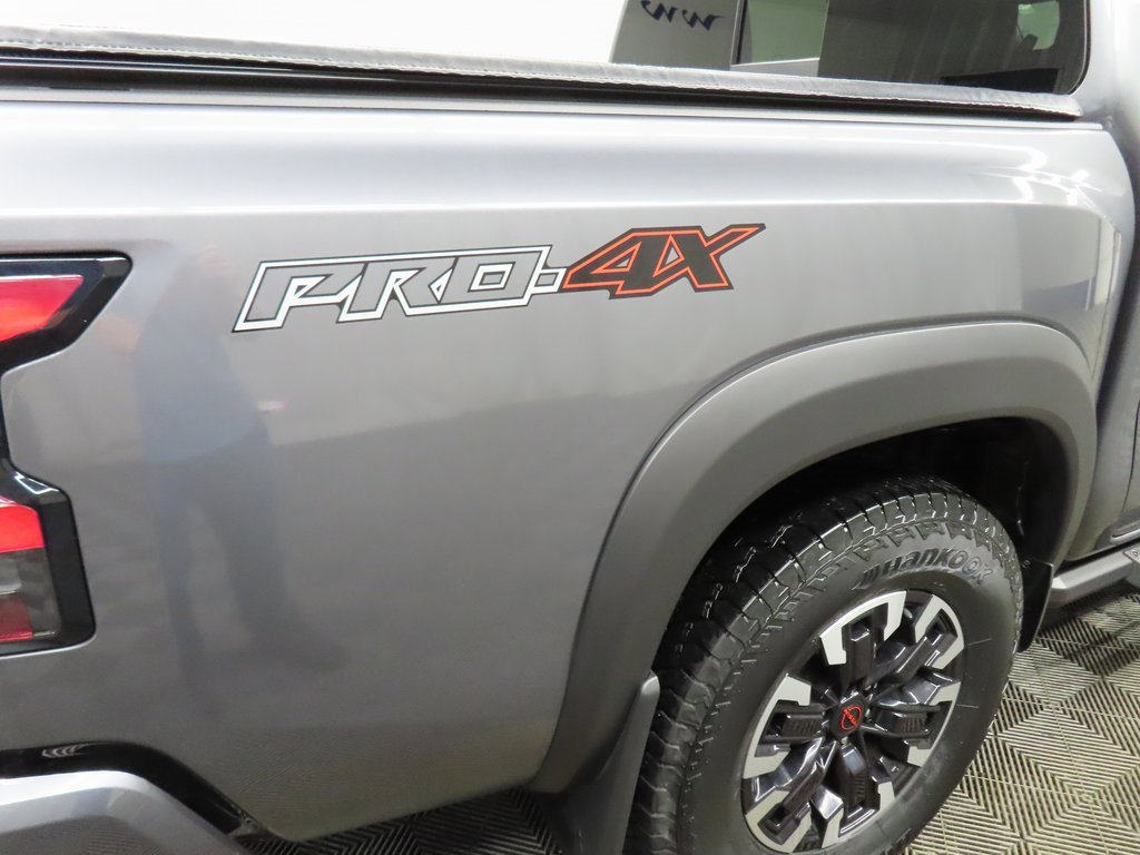Used 2023 Nissan Frontier PRO-4X image 31