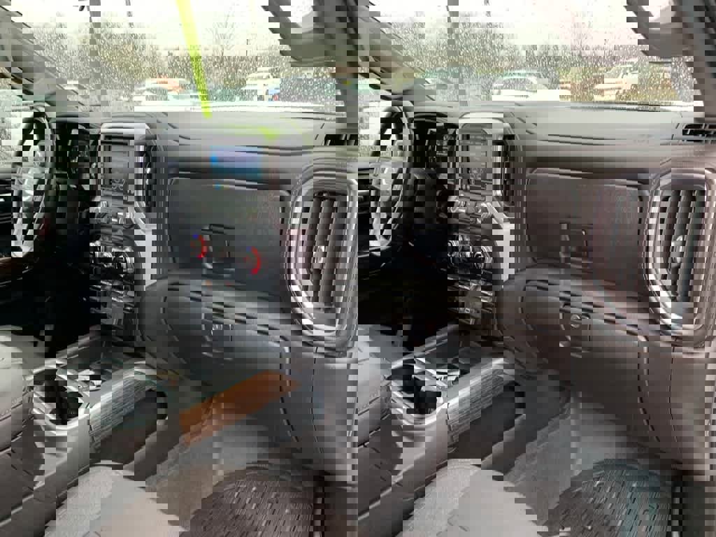 Used 2020 GMC Sierra 1500 Elevation w/ Elevation Value Package AWD/4WD image 22