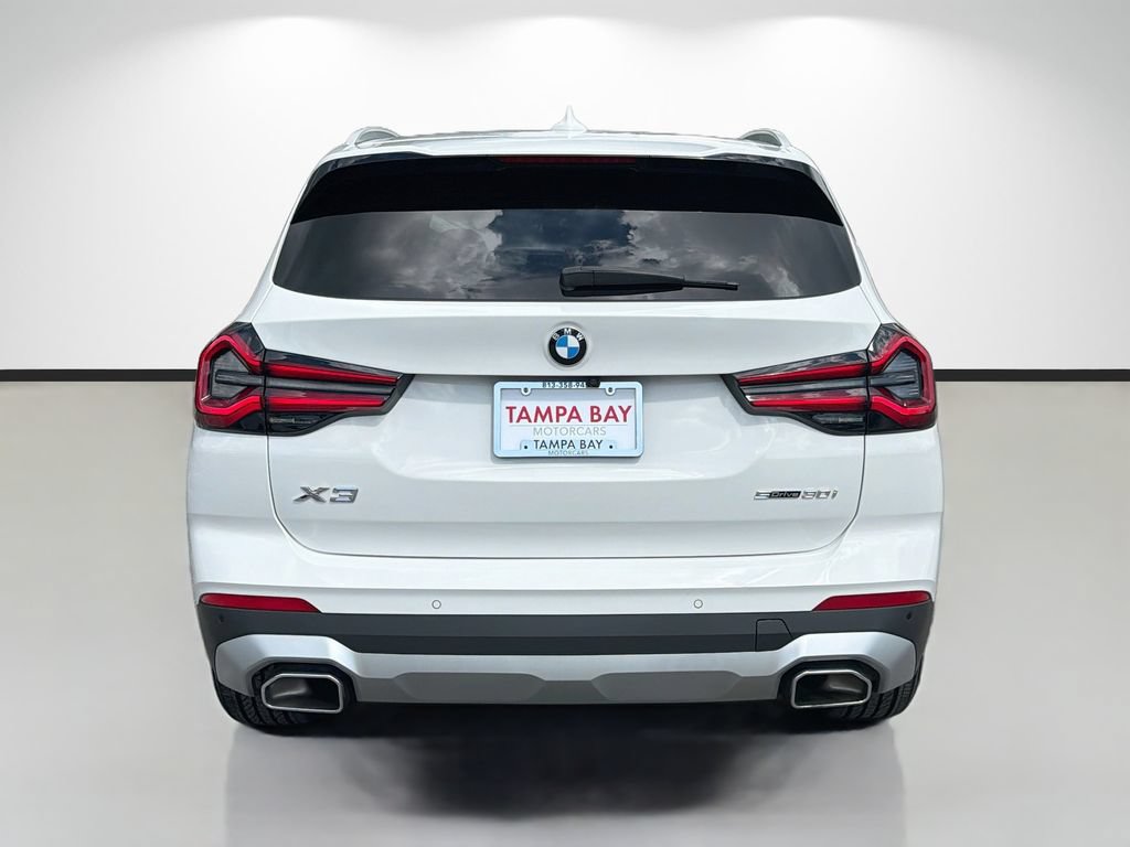 Used 2024 BMW X3 sDrive30i w/ Premium Package RWD image 4