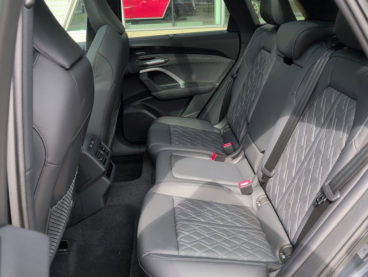 New 2025 Audi SQ5 Premium Plus image 22