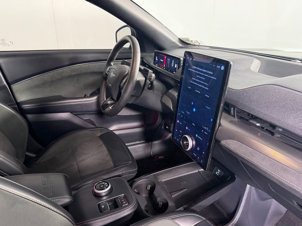 Used 2022 Ford Mustang Mach-E GT w/ GT Performance Edition image 31