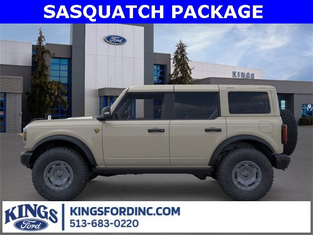 New 2025 Ford Bronco Badlands image 3