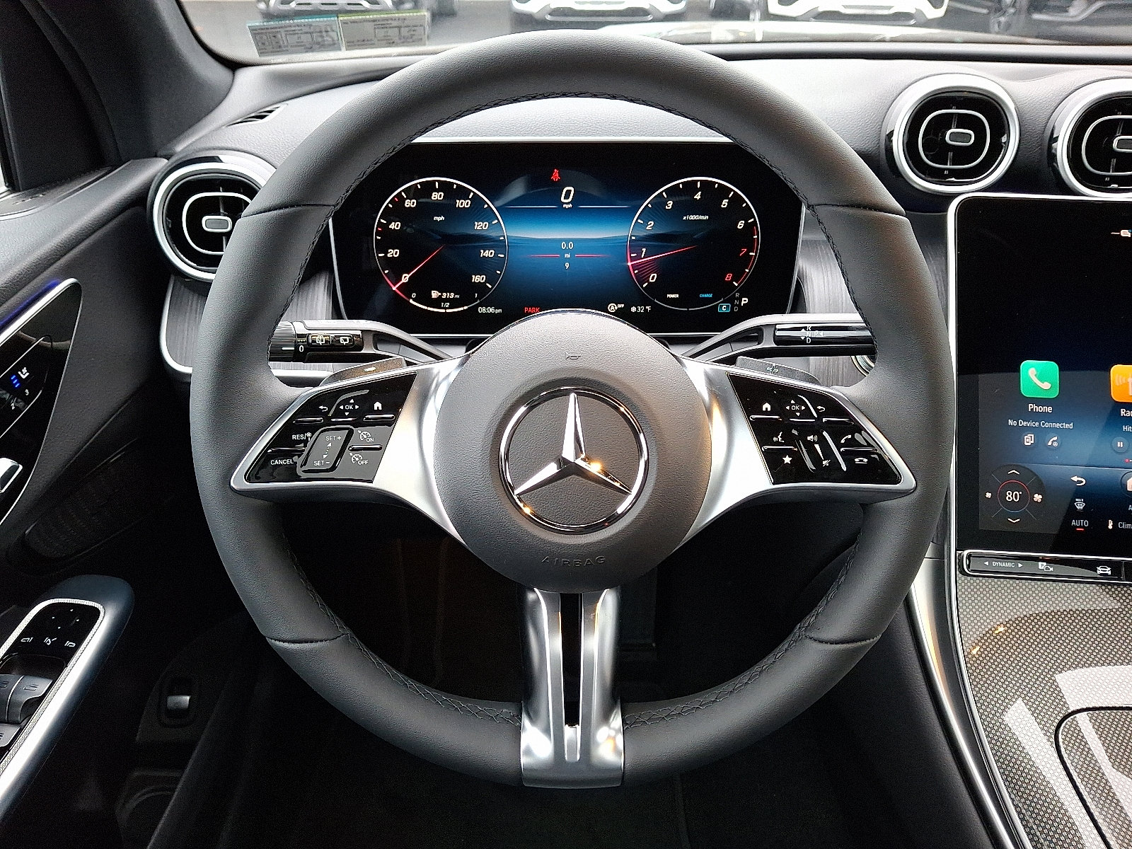 Used 2026 Mercedes-Benz GLC 300 4MATIC image 16