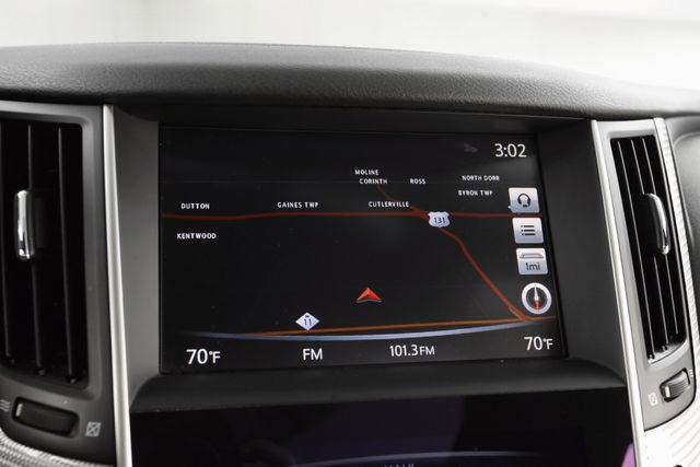 Used 2017 INFINITI Q60 Red Sport 400 image 31