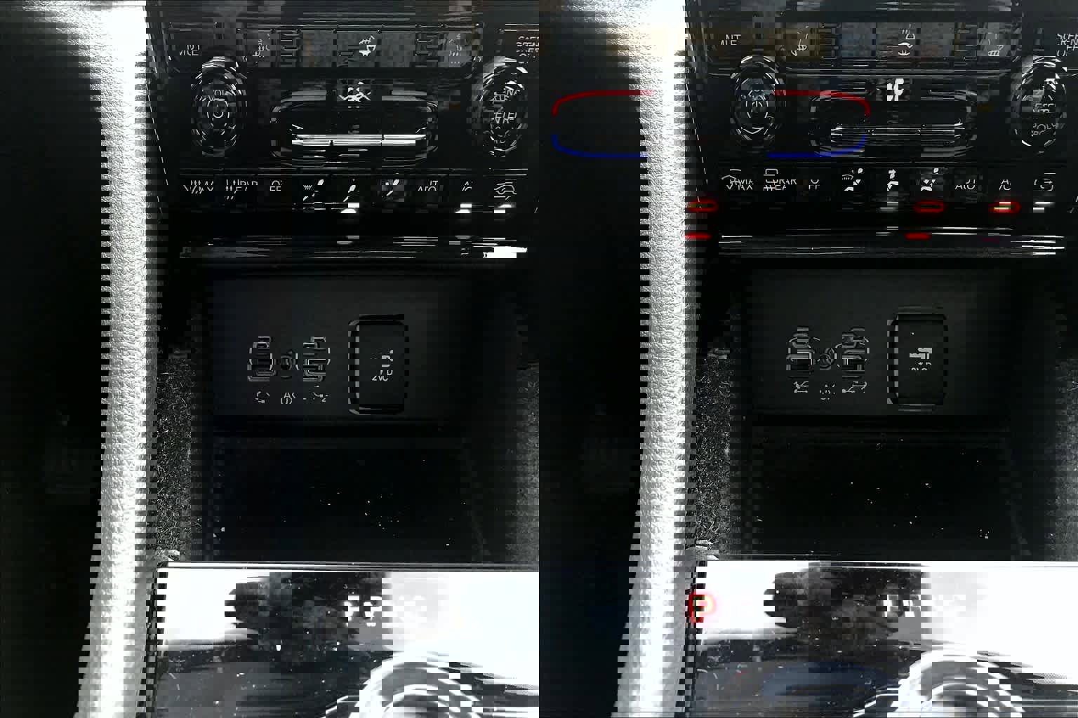 Used 2021 Jeep Grand Cherokee L Laredo w/ Luxury Tech Group I image 34