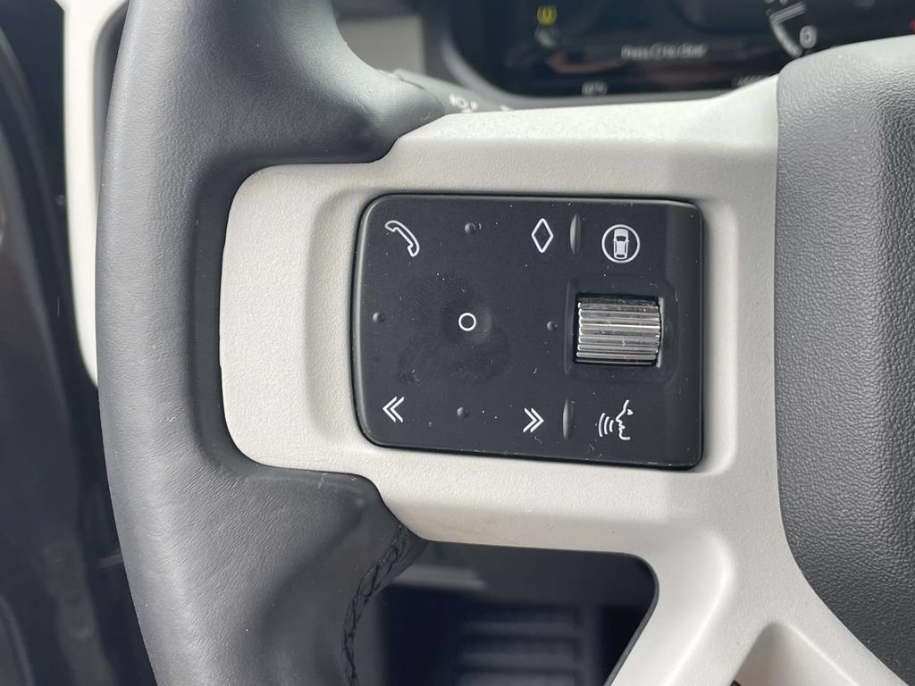 Certified 2024 Land Rover Defender 110 S AWD/4WD image 31