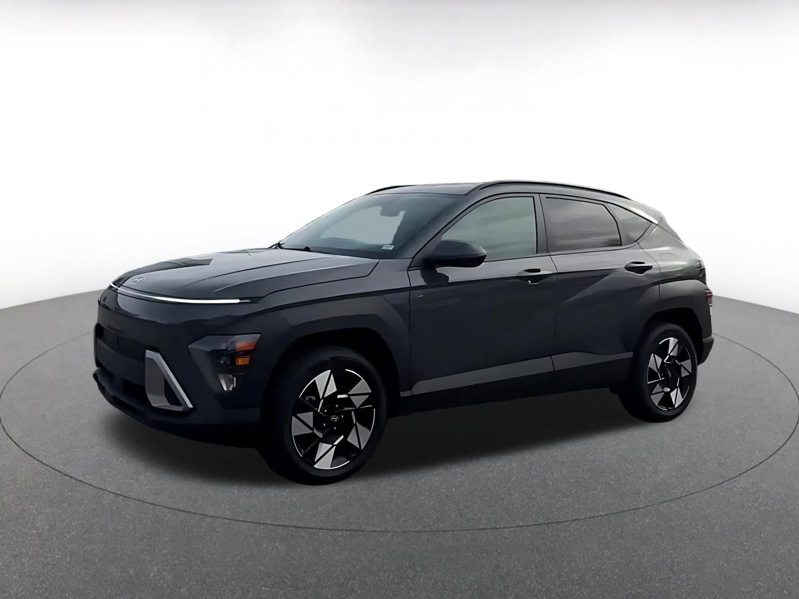 Used 2025 Hyundai Kona SEL image 8