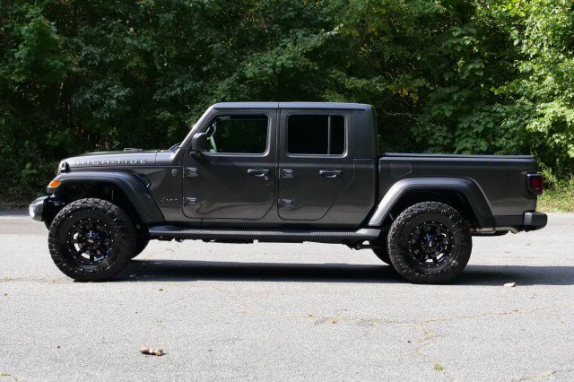 Used 2025 Jeep Gladiator Sport image 38