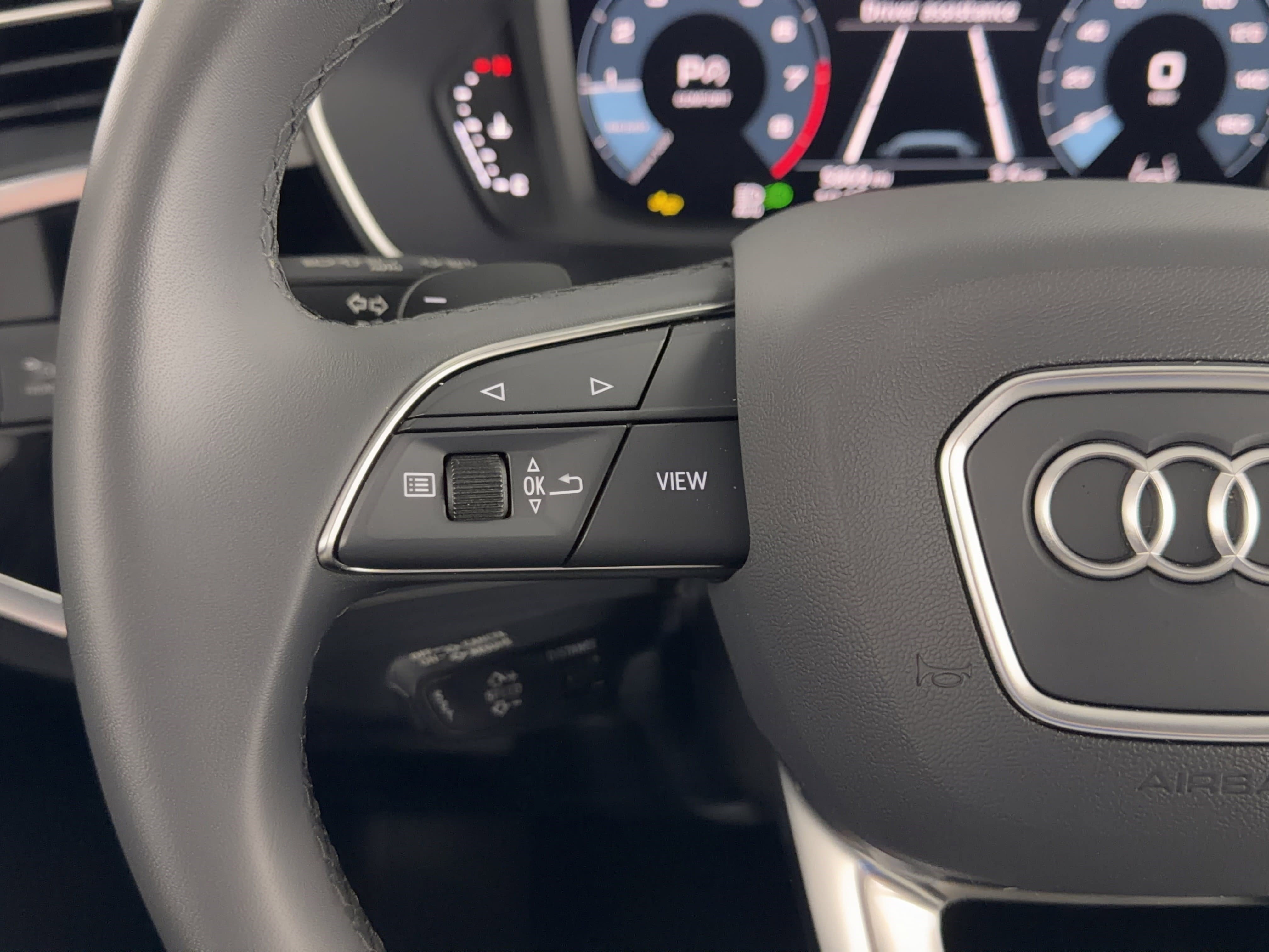 Certified 2025 Audi Q3 2.0T Premium w/ Convenience Package image 21